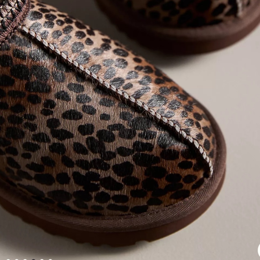 UGG® TASMAN CASPIAN SLIPPERS - Picture 3 of 7